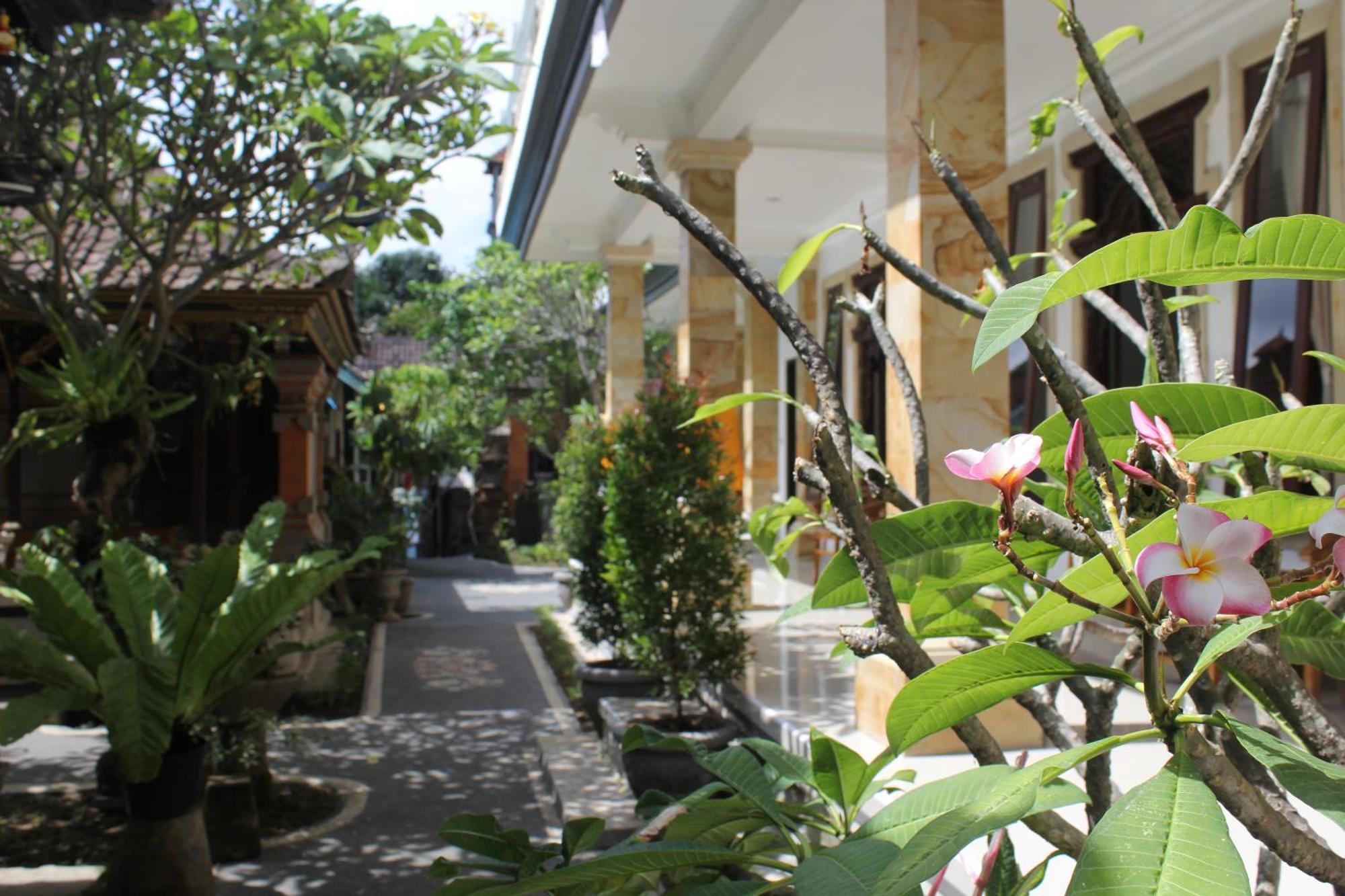 Umah Dauh Homestay Убуд Екстер'єр фото